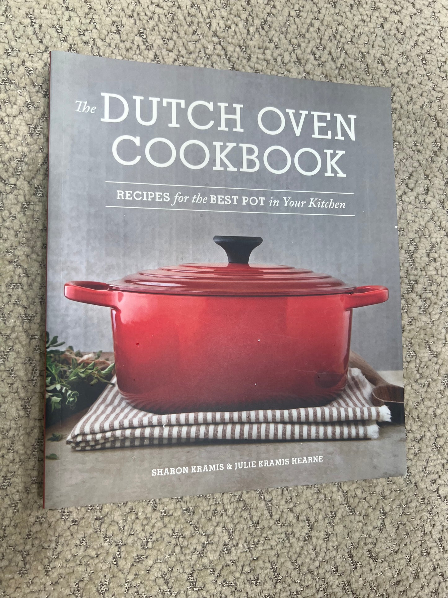 DUTCH OVEN - COOKBOOK